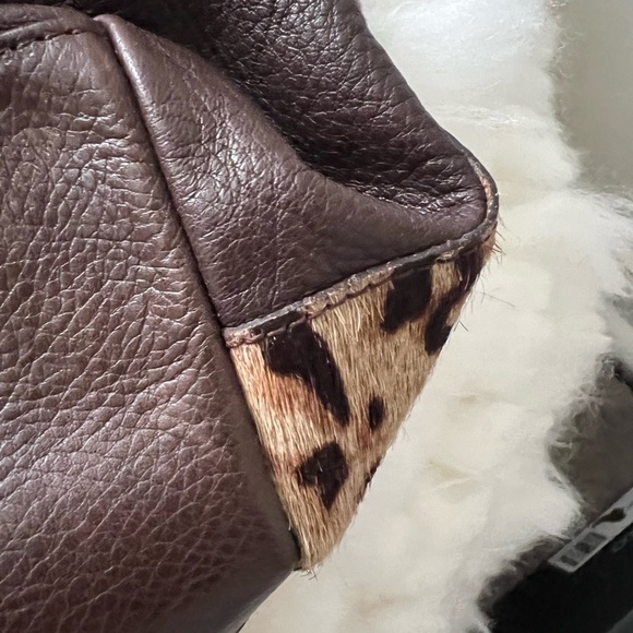 Garnett Hill Animal Print Leather Bag - Sold out - Picture 3 of 11